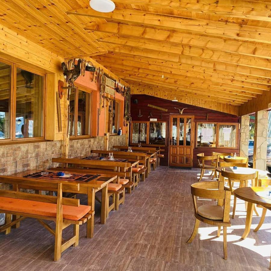 Hotel Lovac Zabljak  Exterior photo