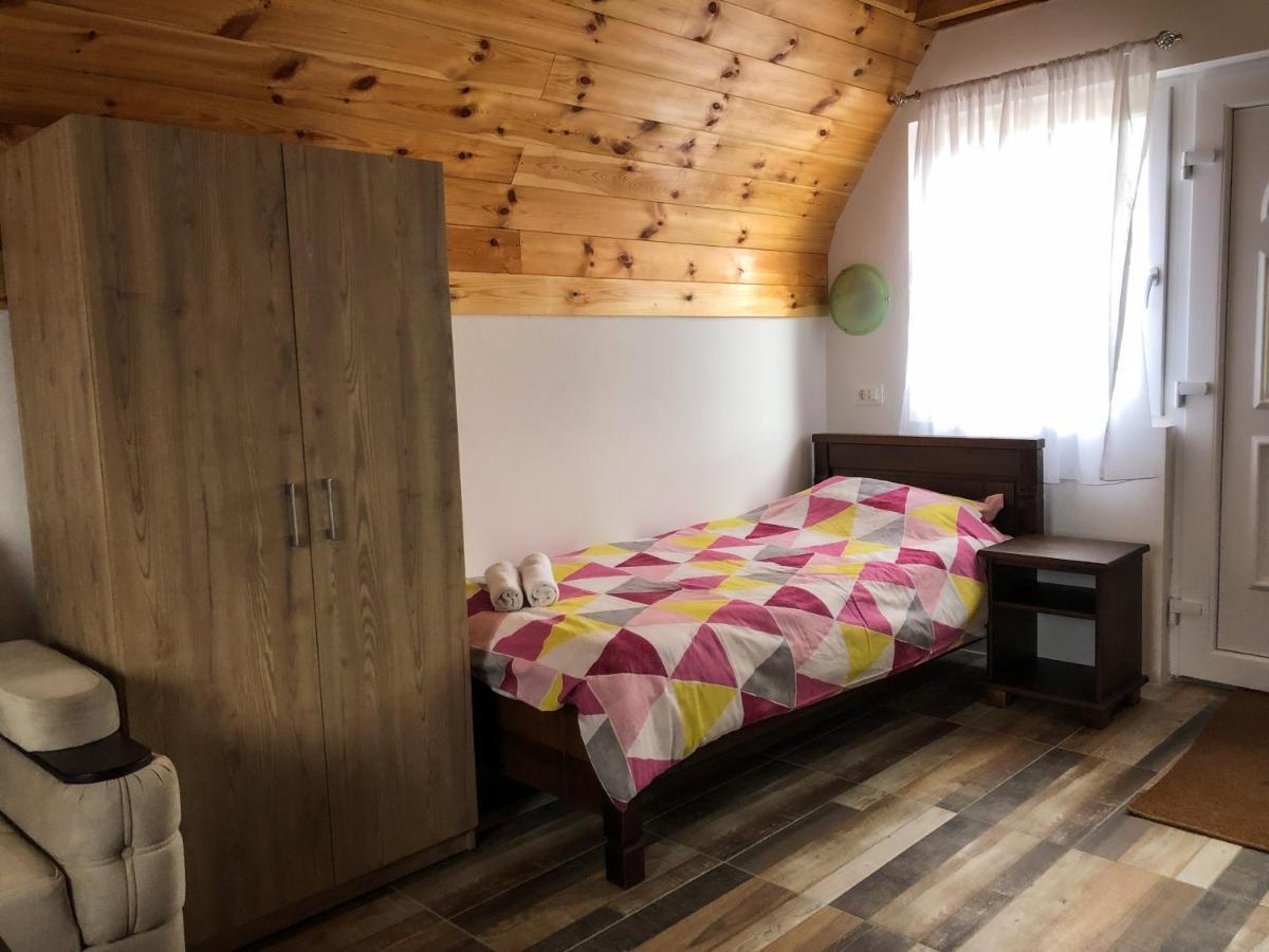 Hotel Lovac Zabljak  Exterior photo
