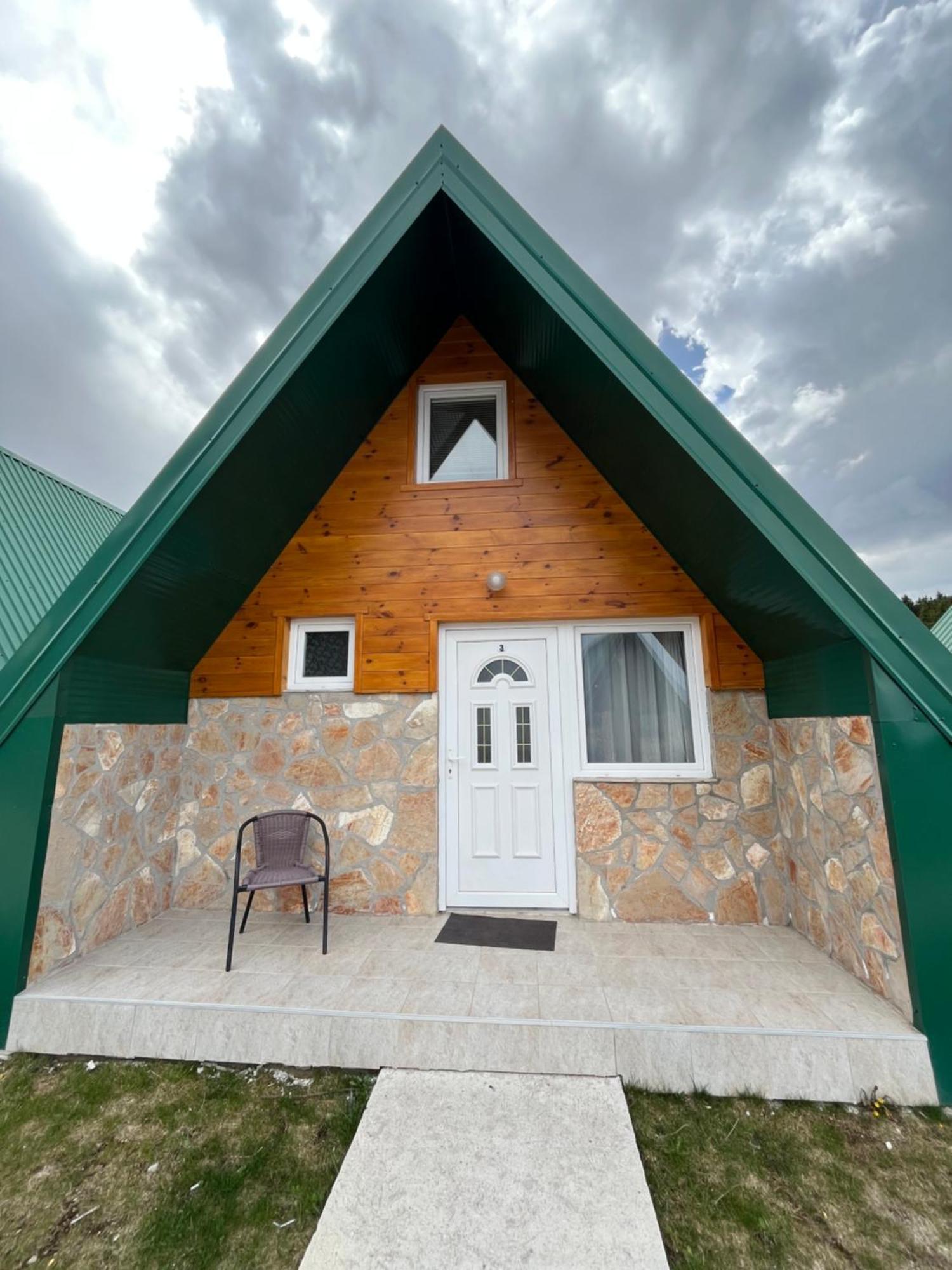 Hotel Lovac Zabljak  Exterior photo