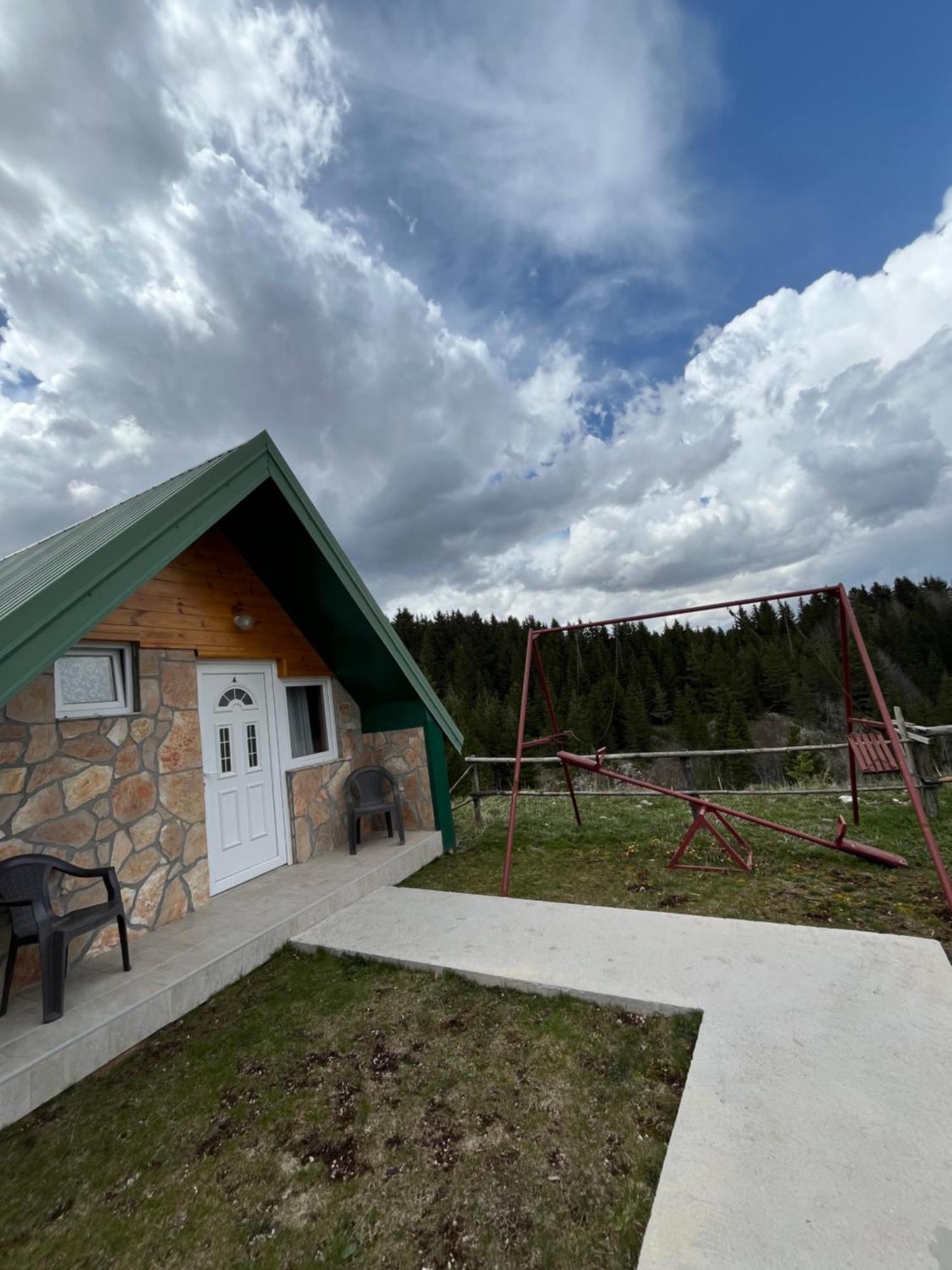 Hotel Lovac Zabljak  Exterior photo